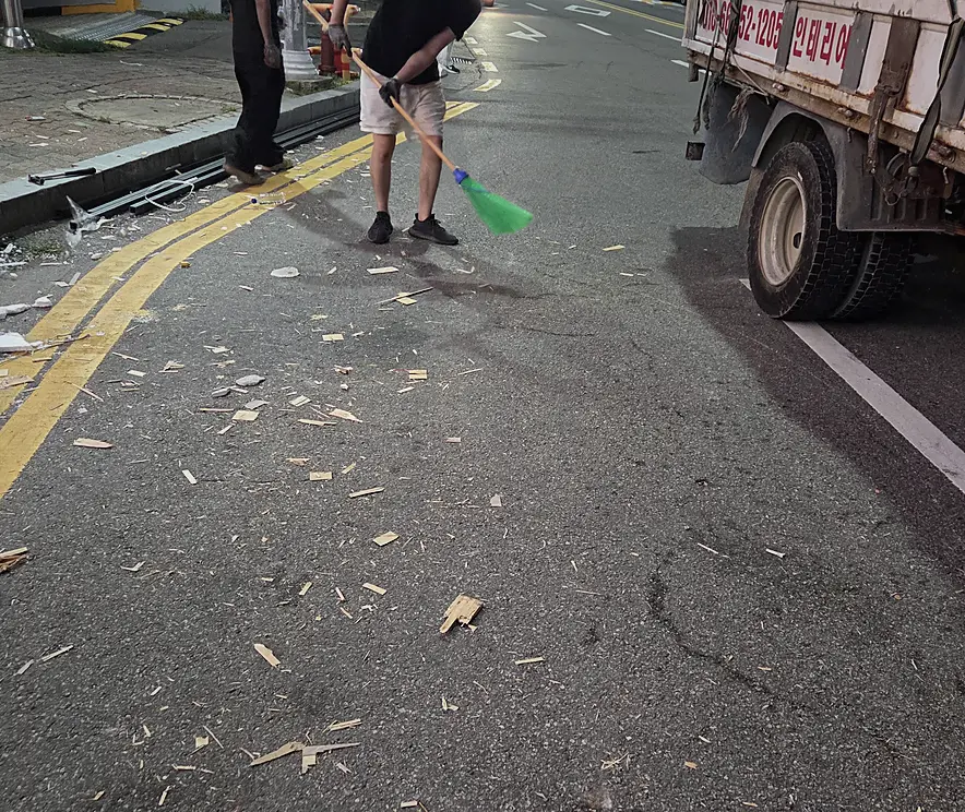 안산 상록구 창고 생활폐기물 현장 사진 4